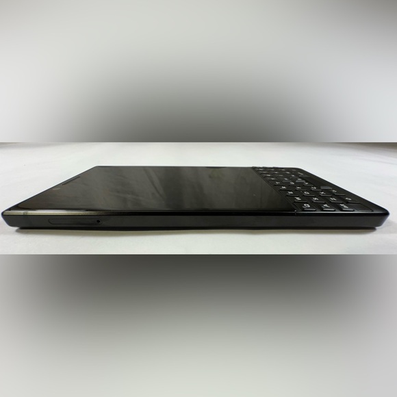 BlackBerry Key2 - Picture 5 of 6